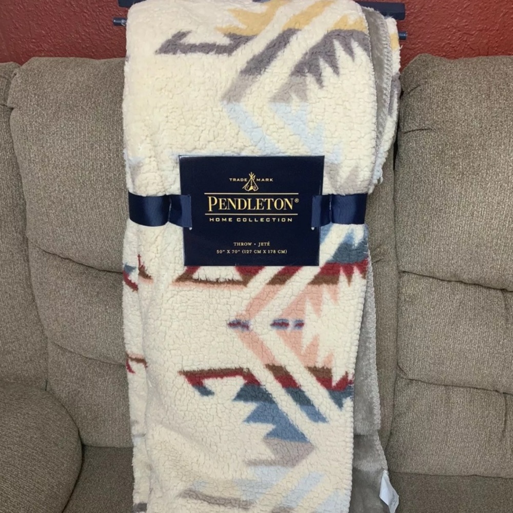 Pendleton Aztec Southwest Throw Blanket